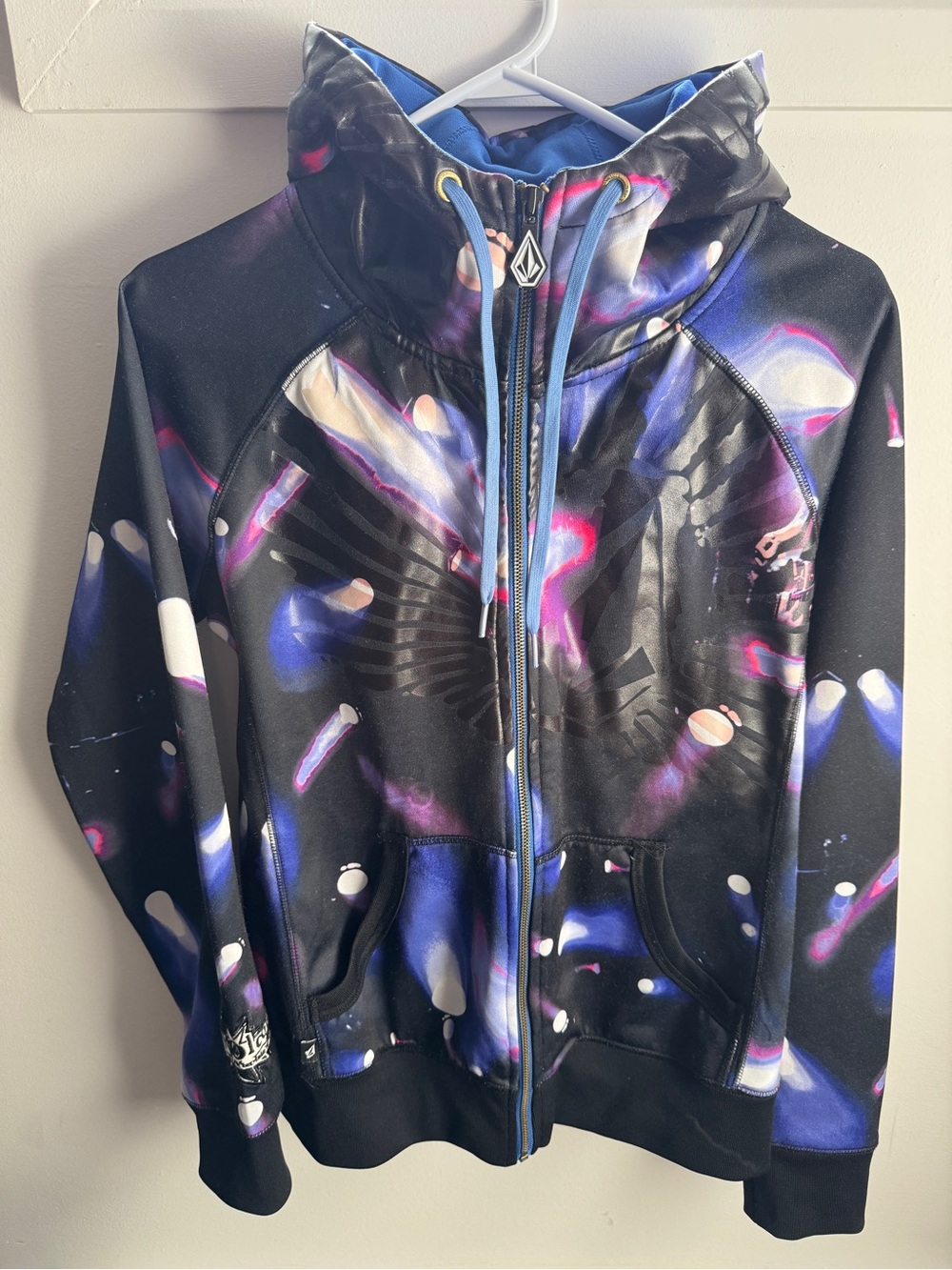Volcom Black Zip Hoodie Vintage